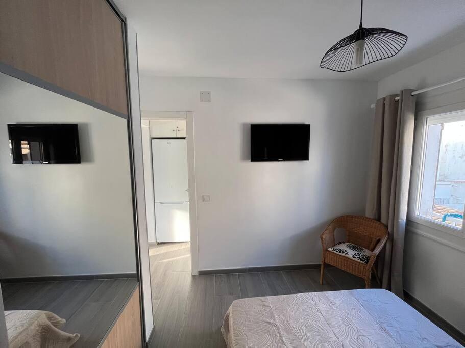 Le Canola Empuriabrava Port - 45M2 - Vue Piscine - Plage Centrale 500M- Parking Prive Gratuit Esterno foto