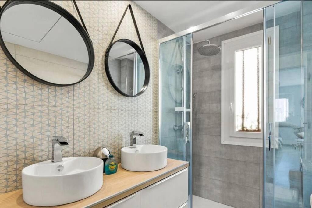 Le Canola Empuriabrava Port - 45M2 - Vue Piscine - Plage Centrale 500M- Parking Prive Gratuit Esterno foto